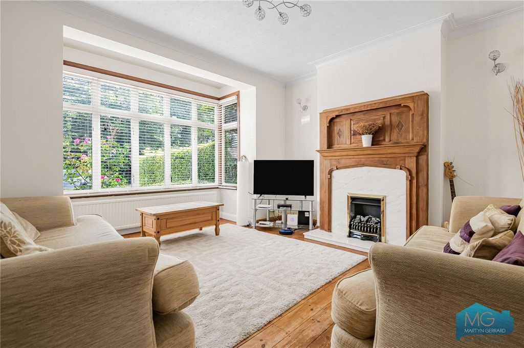 Property photo 2 of 27 Picture No. 29