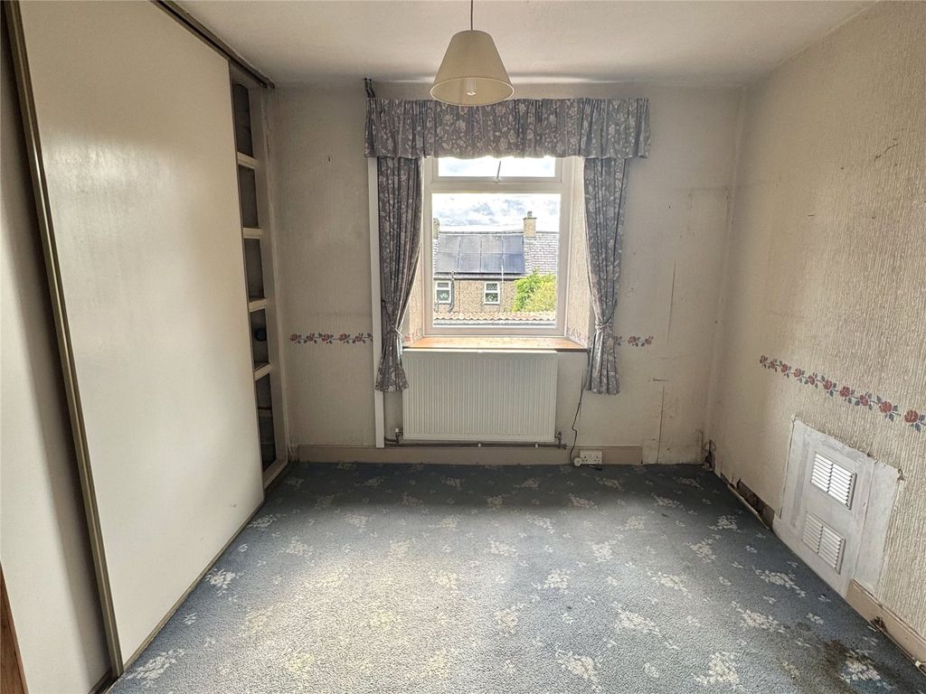 Property photo 3 of 17 Picture No. 06