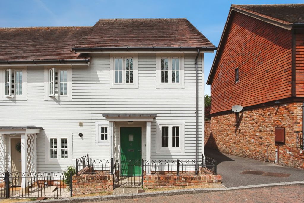 Property photo 1 of 12 Pbox-Img.Jpg