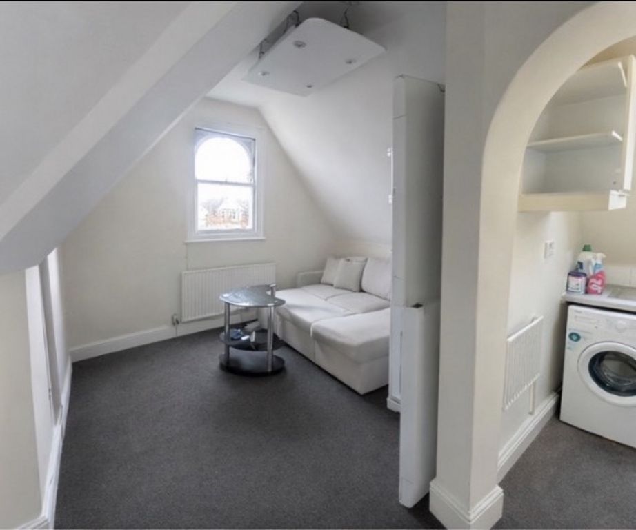 Property photo 3 of 4