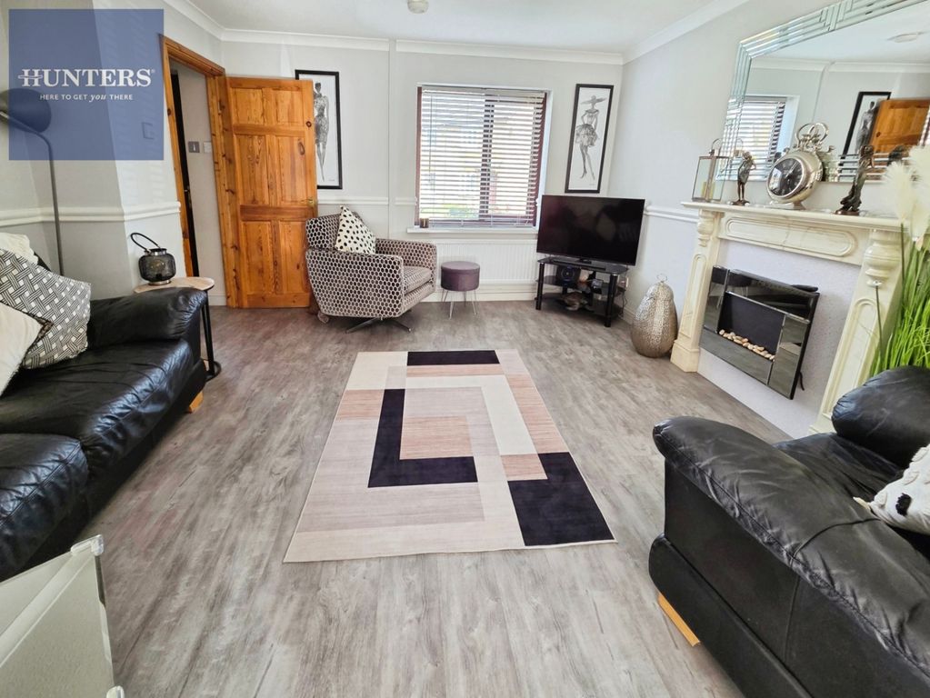 Property photo 2 of 17 Pbox-Img.Jpg