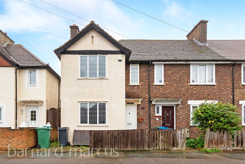Property photo 1 of 12