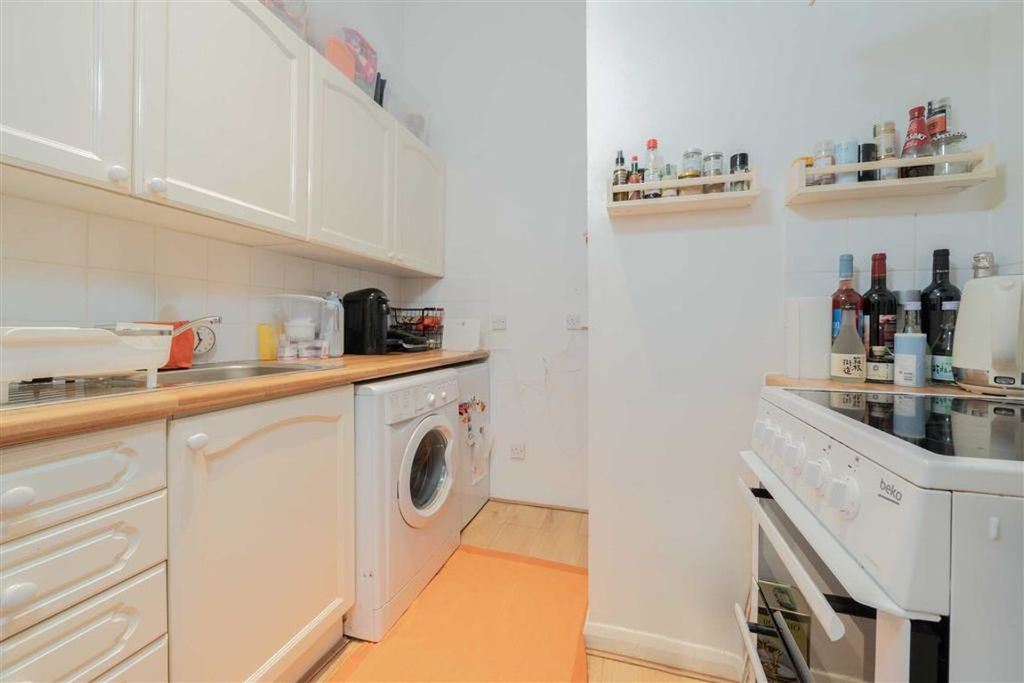 Property photo 3 of 4
