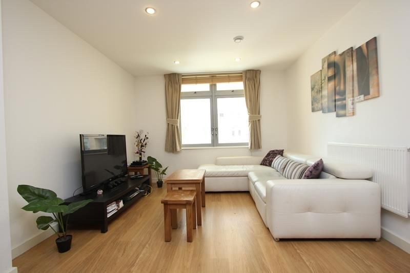 Property photo 2 of 10 Caspian Apartments.Jpg