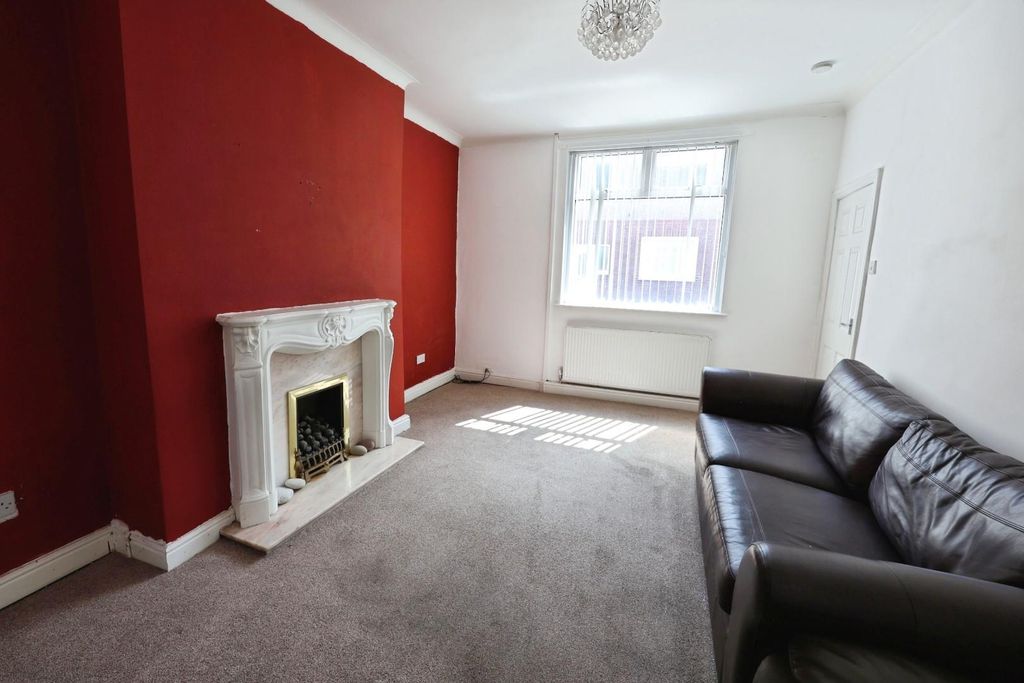 Property photo 2 of 7 2F0dab1A-Pk7A1410.Jpg