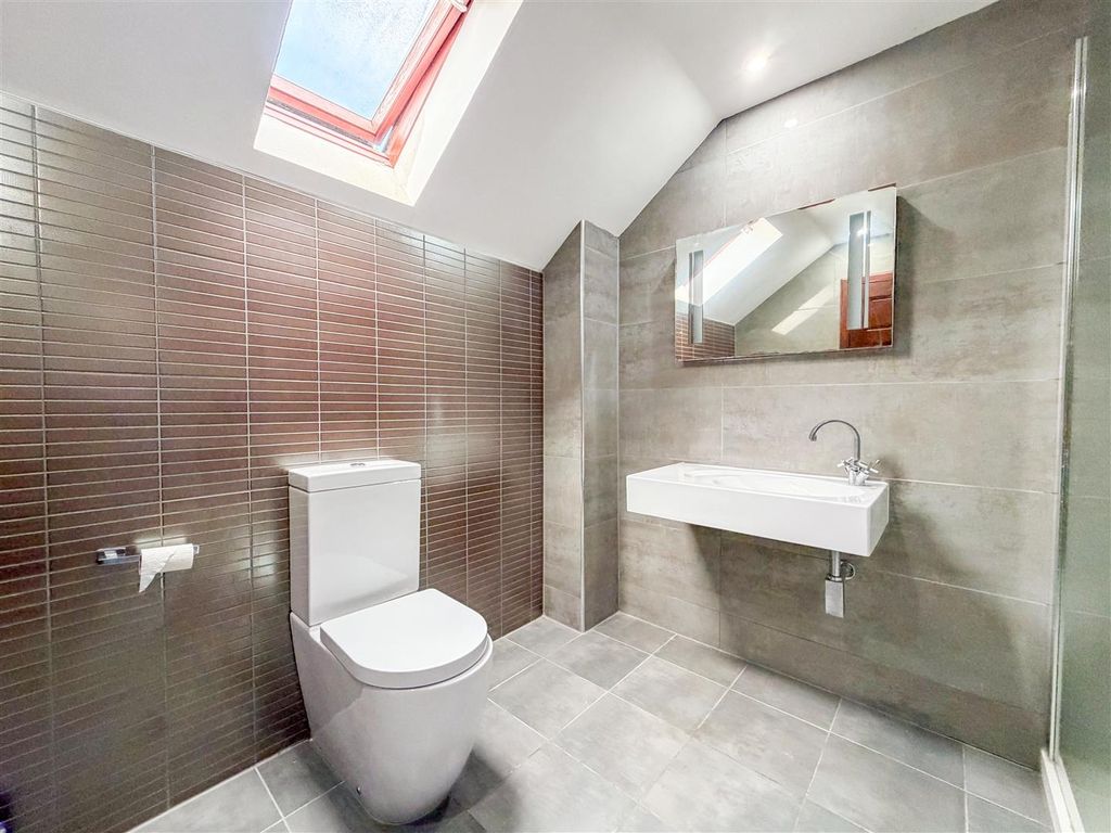 Additional image 26 of 5 bed detached house for saleChateau Grove, Hamilton ML3