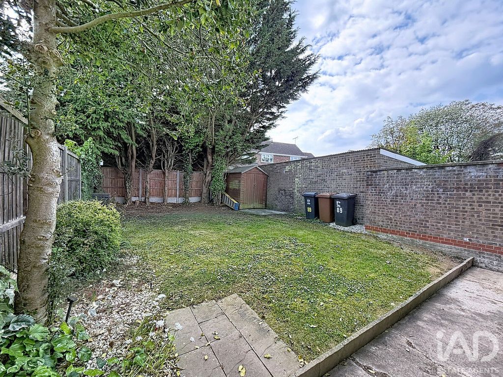 Property photo 2 of 18