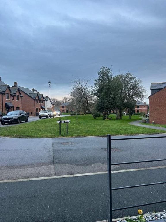 Property photo 3 of 8 Photo 3