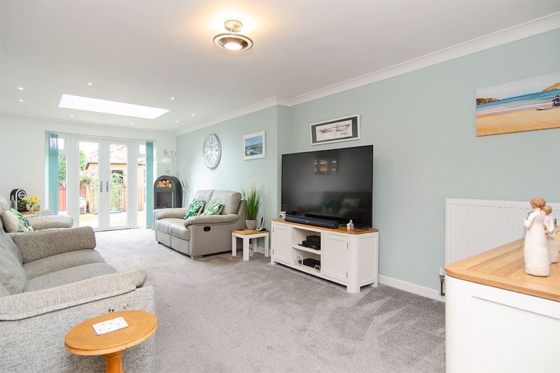 Property photo 2 of 17 Photo 12