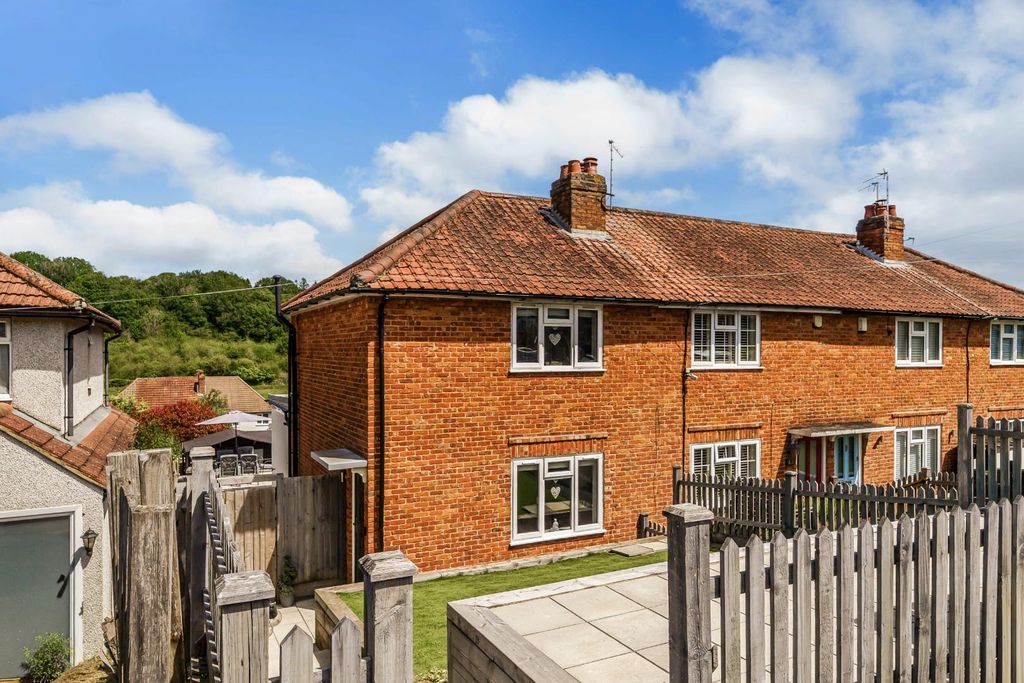 Property photo 1 of 14 Beechen Lane