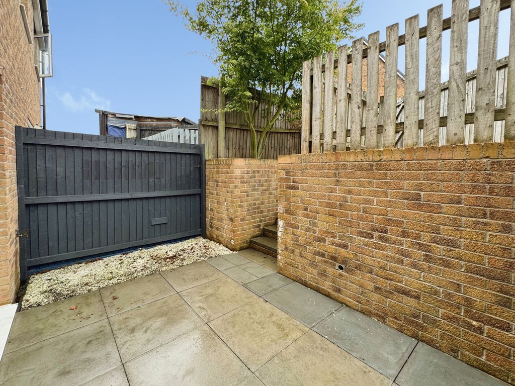 Property photo 3 of 23 Photo 1