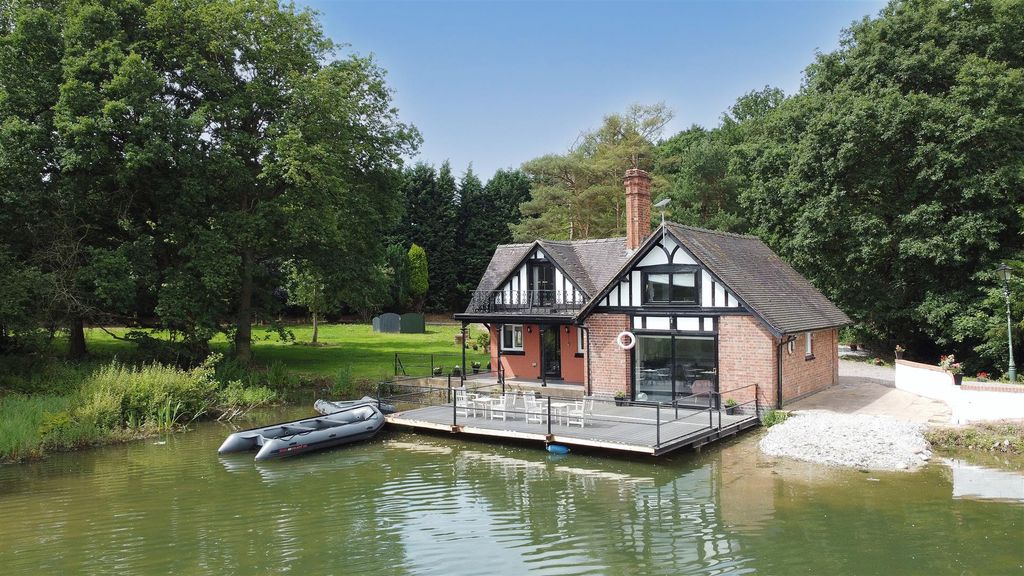 Property photo 2 of 34 Boathouse Drone Photo (1).Jpg