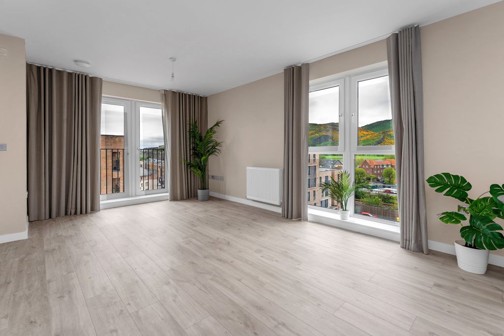 Property photo 2 of 14 Property Image 2