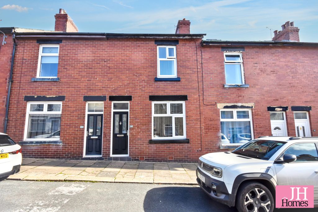 Property photo 1 of 13