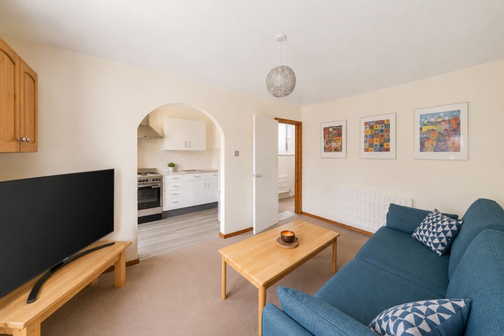 Property photo 2 of 6 2