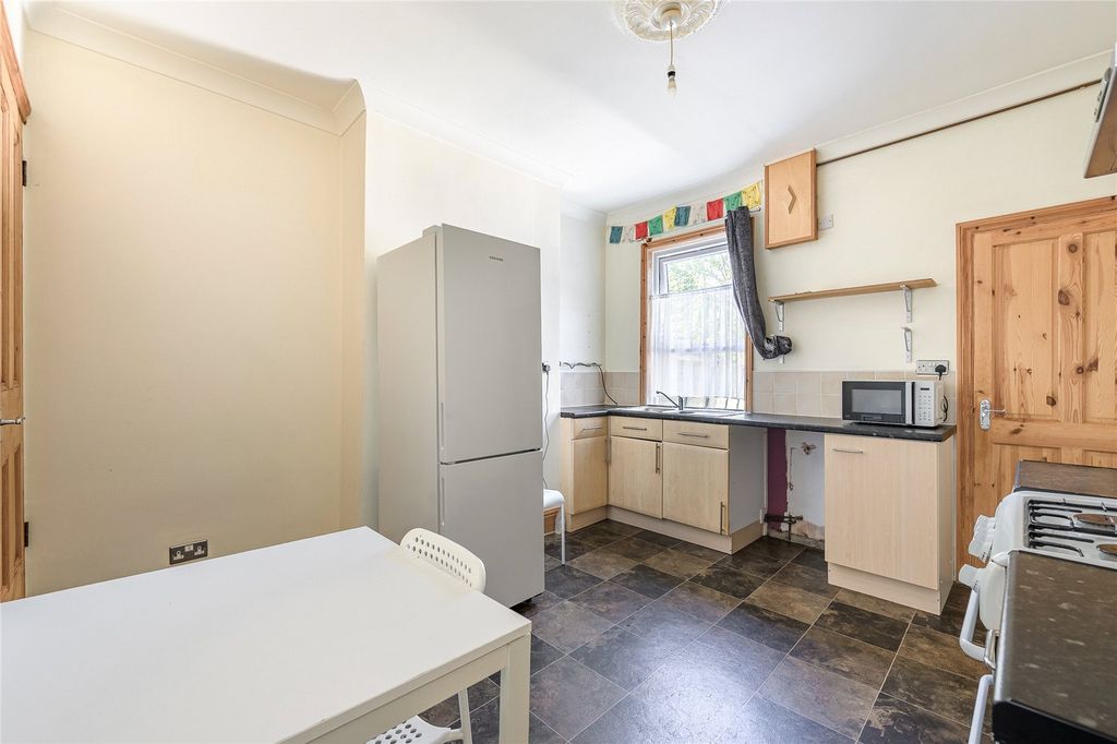 Property photo 2 of 15 Picture No. 02