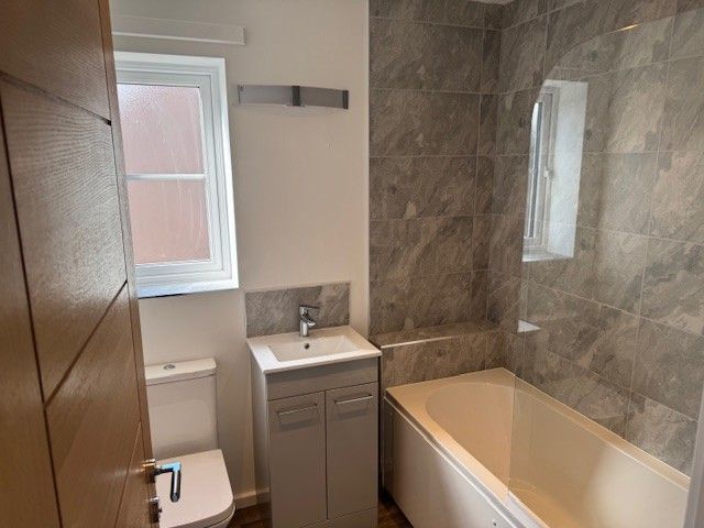 Property photo 3 of 5 Bathroom