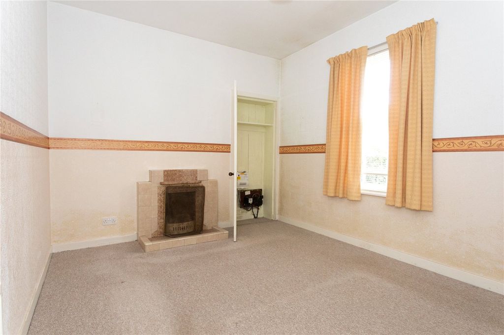 Property photo 3 of 15 Picture No. 03