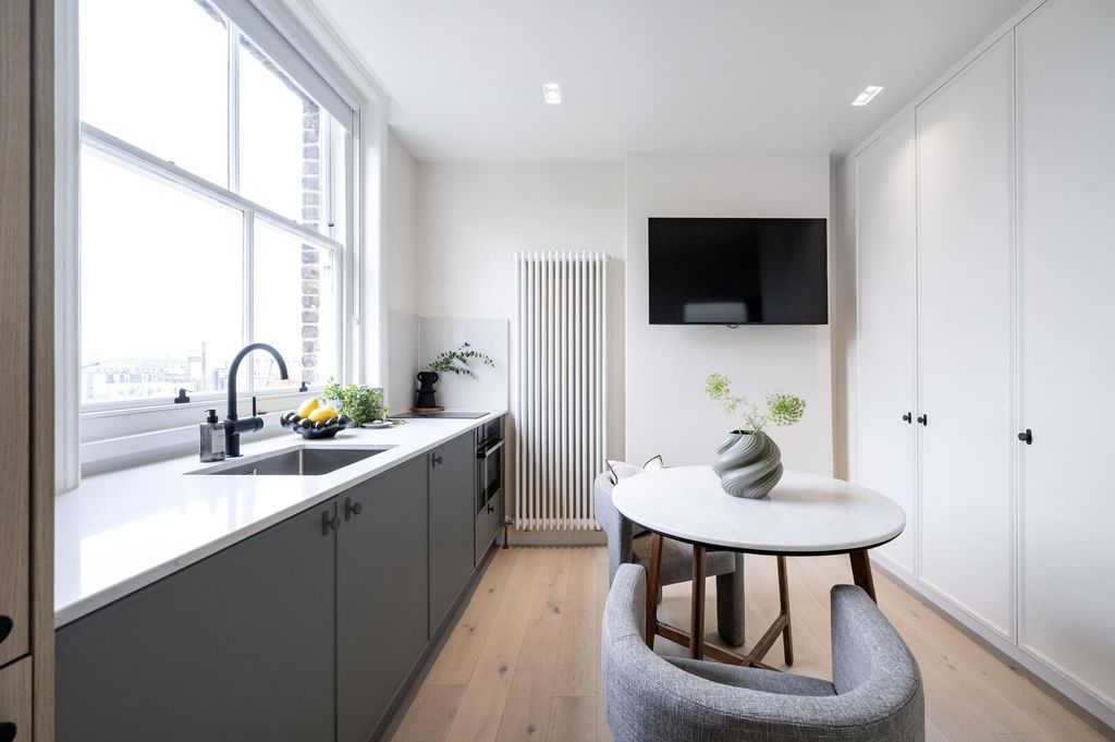 Property photo 3 of 8 31 (2).Jpg
