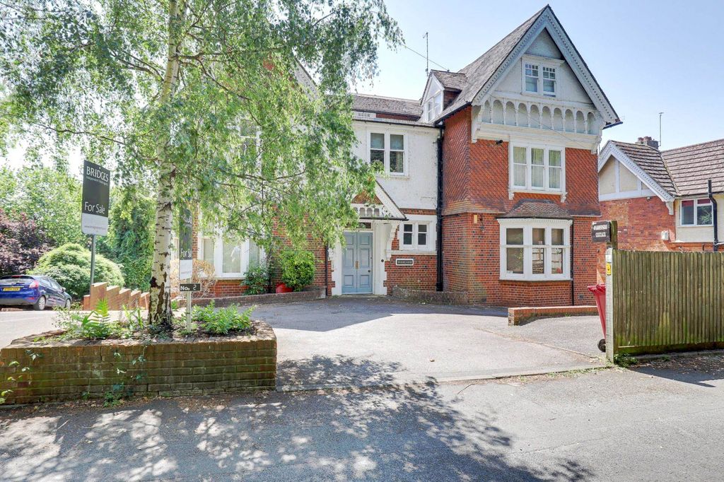 Property photo 1 of 13
