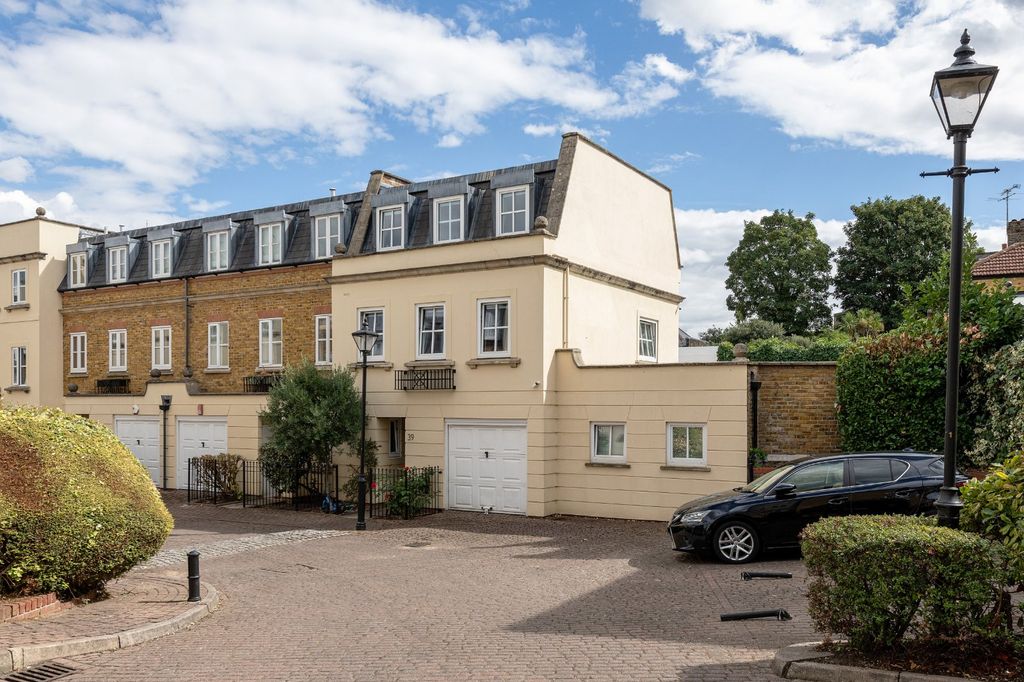 Property photo 2 of 19 External