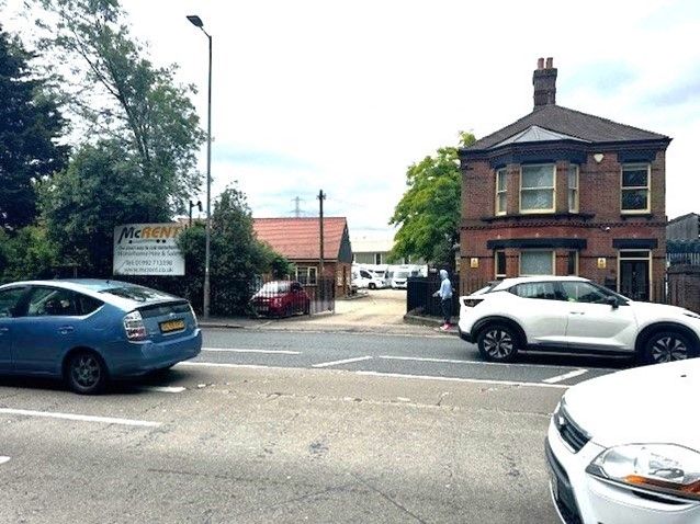 Property photo 2 of 4