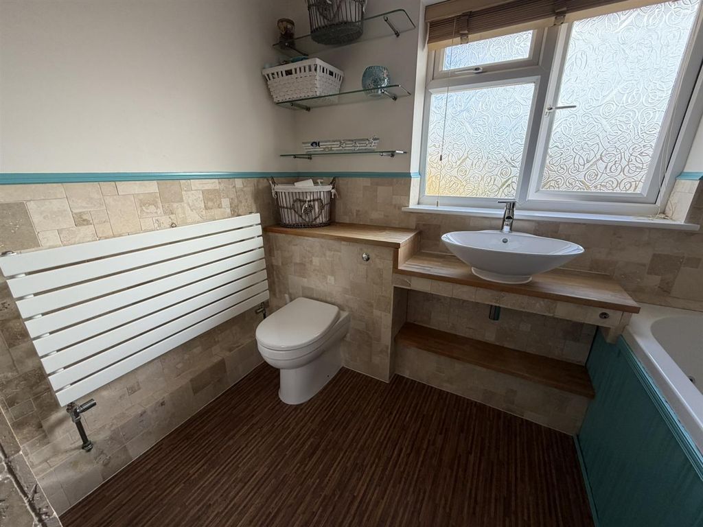Additional image 22 of 4 bed property for saleConiston Close, Daventry NN11