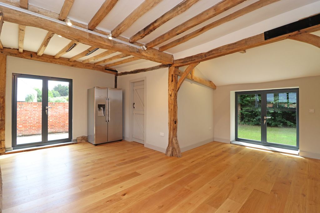 Property photo 3 of 29 Img_1485