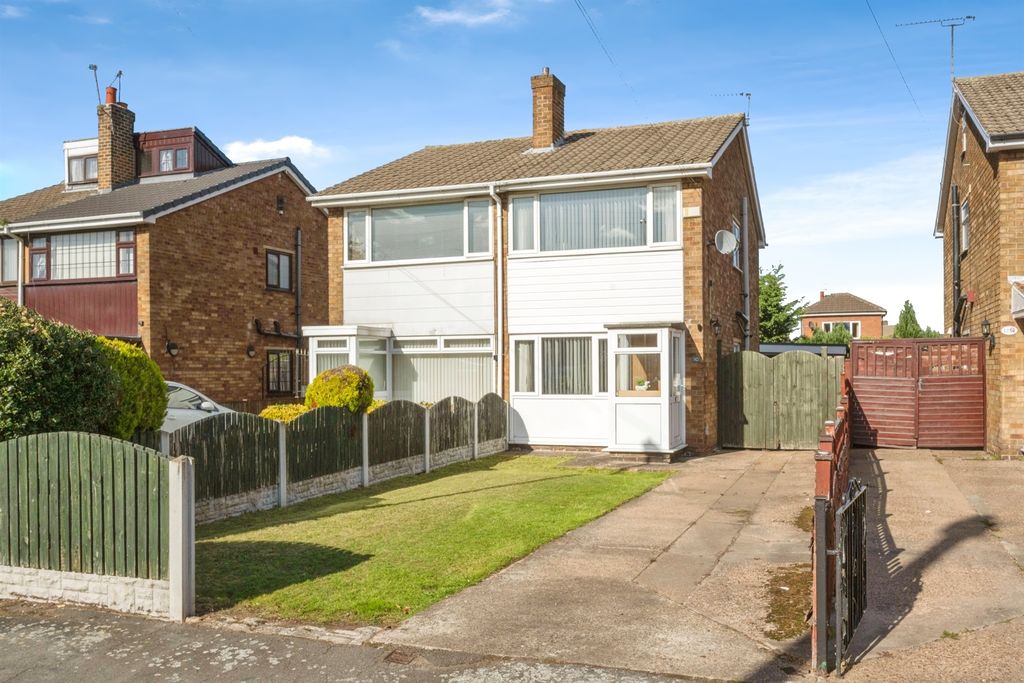 Property photo 1 of 14