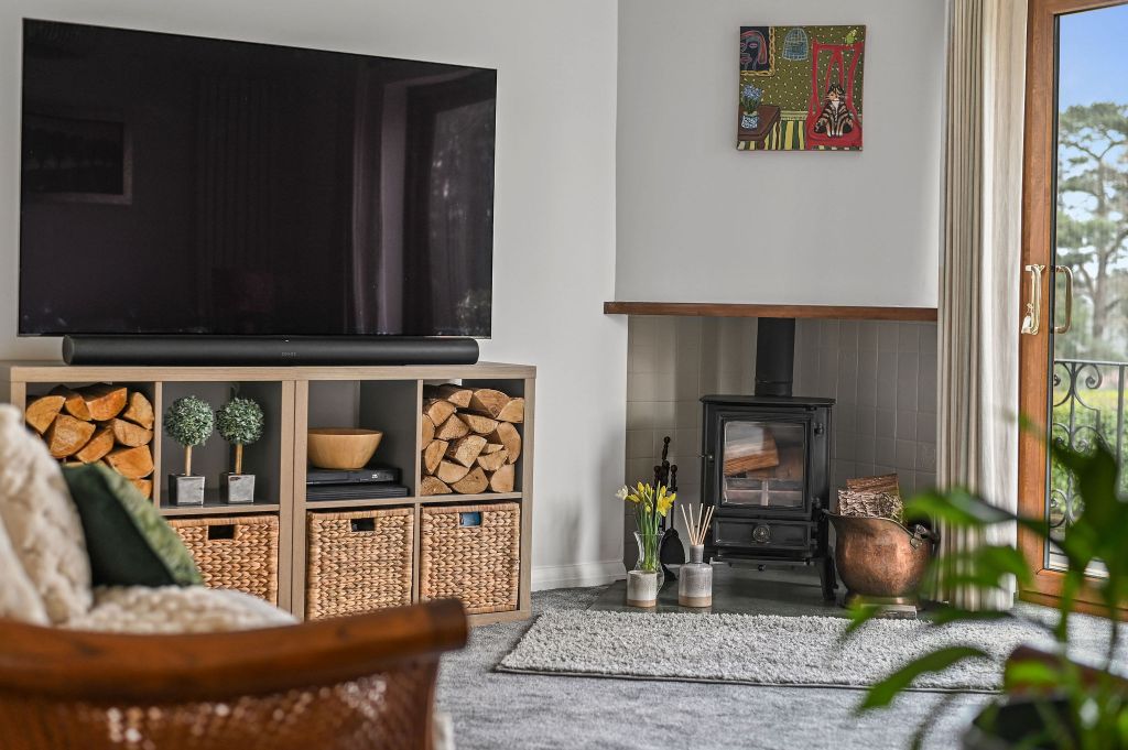 Property photo 3 of 39