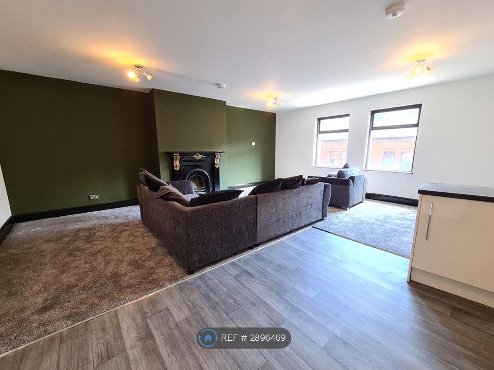 Property photo 2 of 10