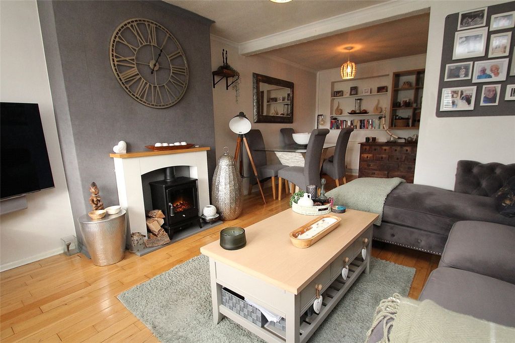 Property photo 2 of 16 Picture No. 03