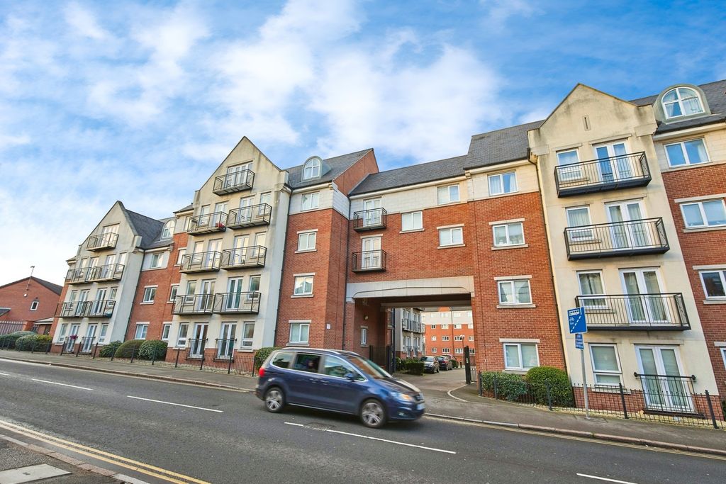 Property photo 1 of 16 Whole Block