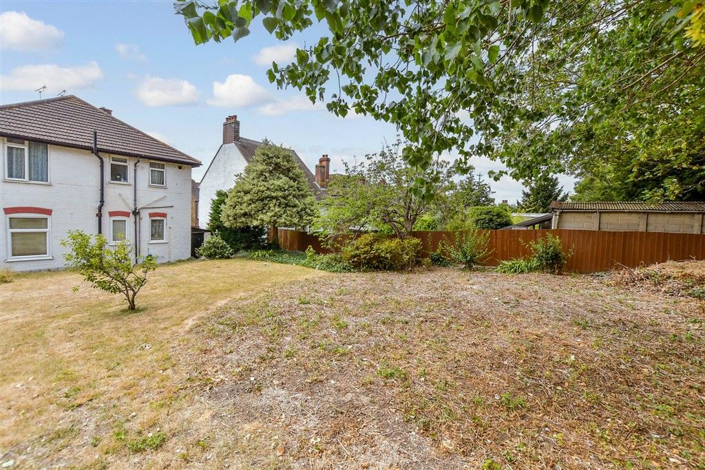 Property photo 3 of 11 Rear Garden