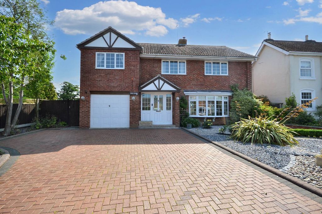 Property photo 1 of 35