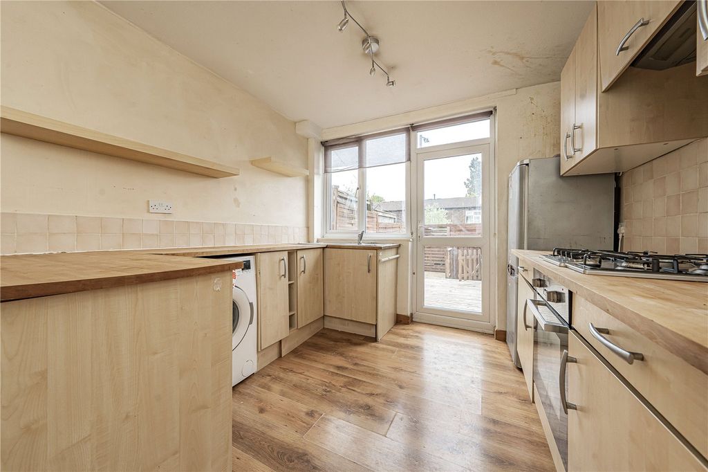 Property photo 3 of 15 Picture No. 14
