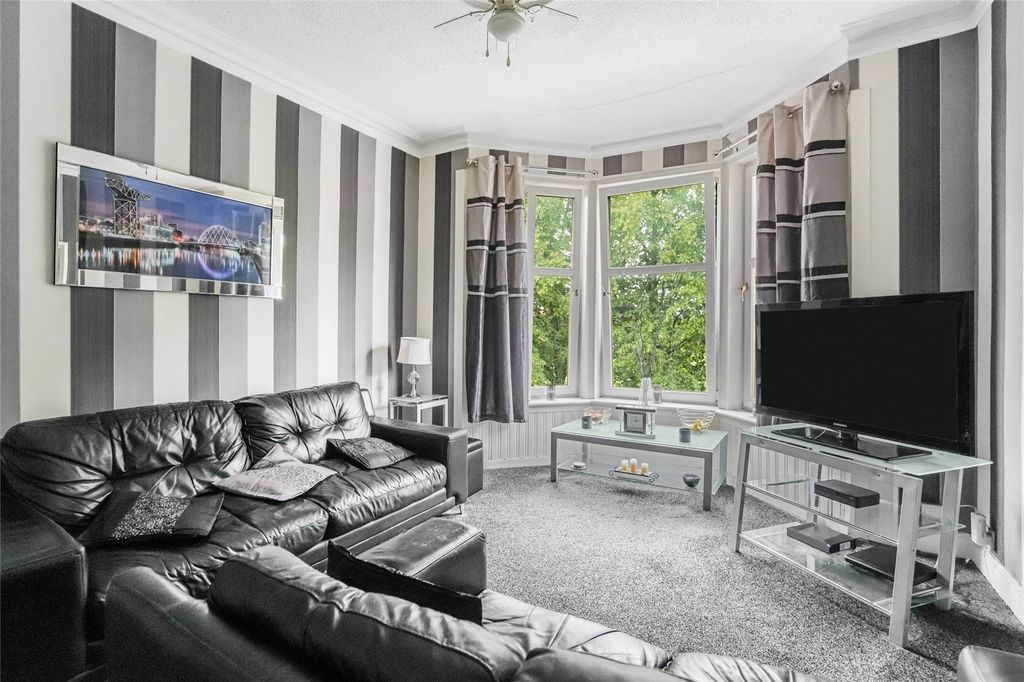Property photo 2 of 10 Picture No. 04