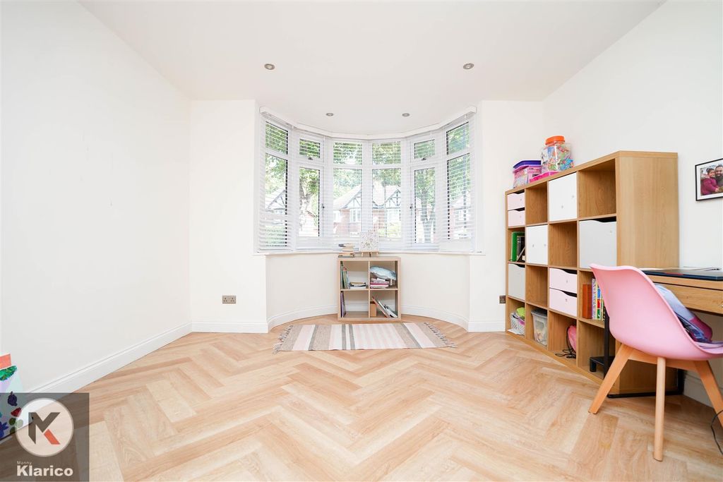 Property photo 3 of 21 Photo-2.Jpg