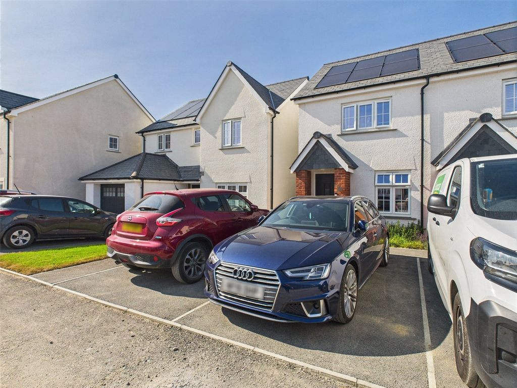 Property photo 1 of 15 Picture No. 02