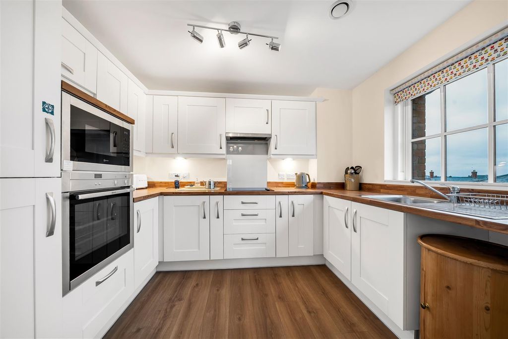 Property photo 3 of 34 Dsc02596.Jpg