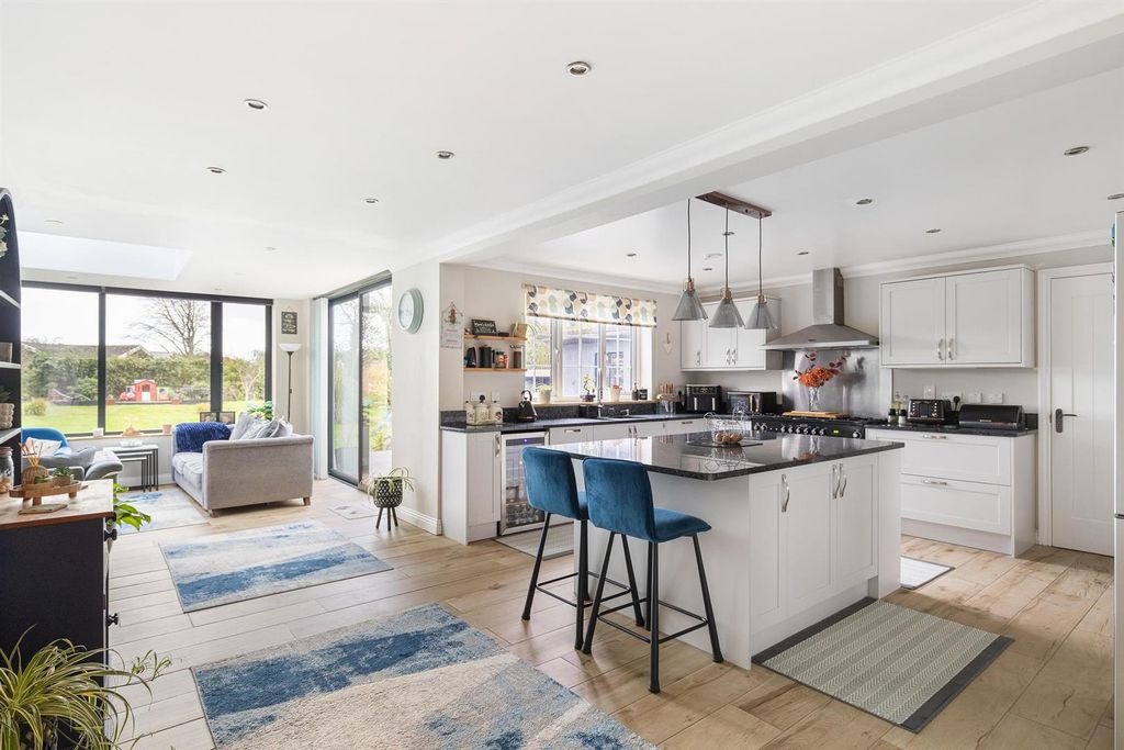 Property photo 2 of 30 010A2156-Enhanced-Nr.Jpg