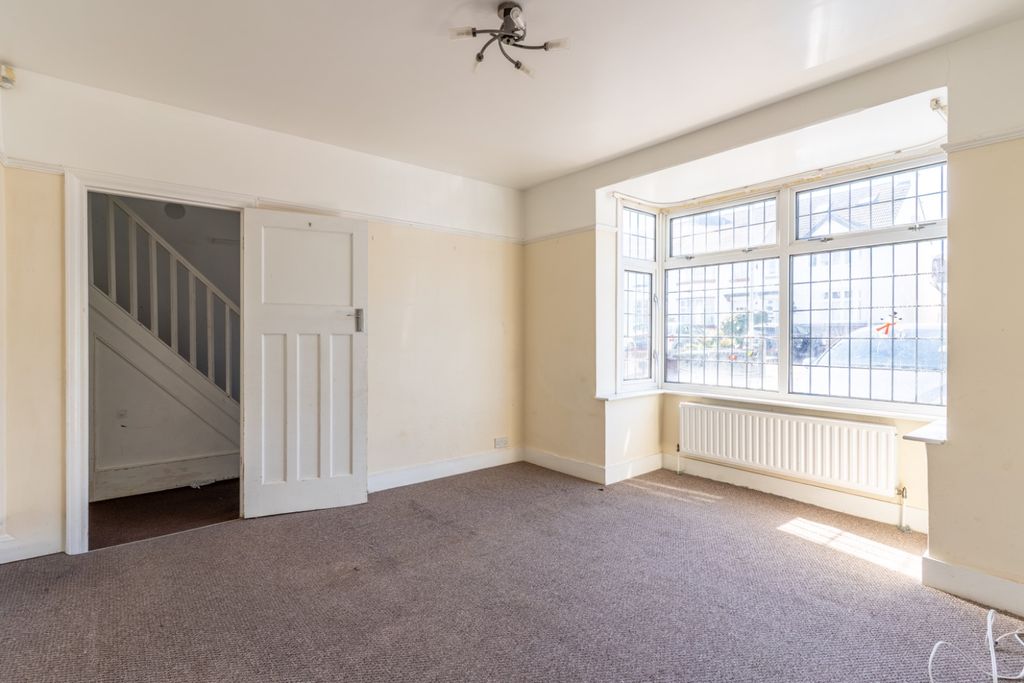 Property photo 1 of 14 4777201