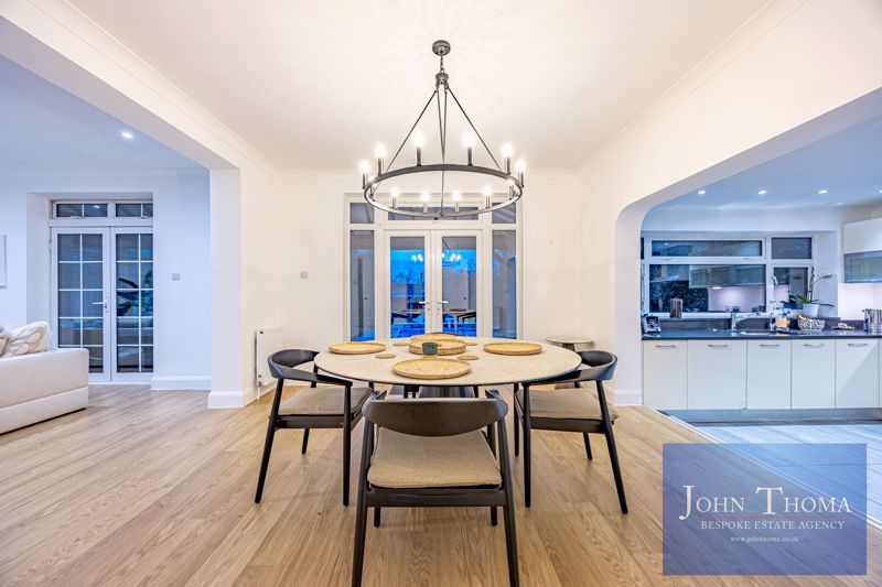 Property photo 3 of 25 Photo 3