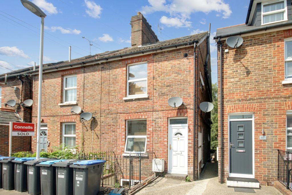Property photo 1 of 11