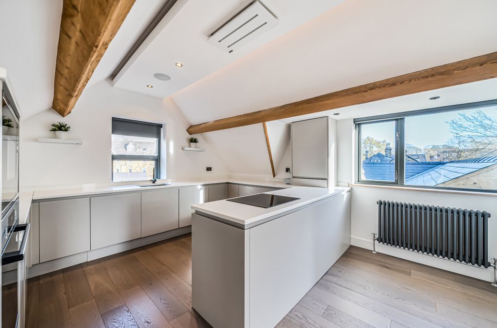 Property photo 2 of 23 Kitchen