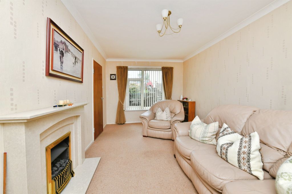 Property photo 3 of 20