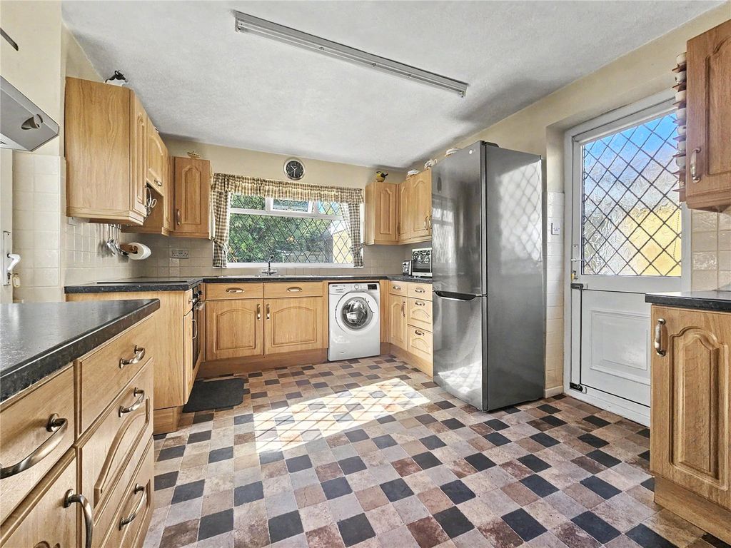 Property photo 2 of 18 Picture No. 09