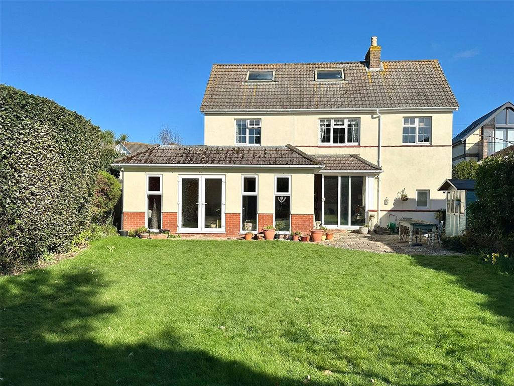 Property photo 1 of 29 Picture No. 44