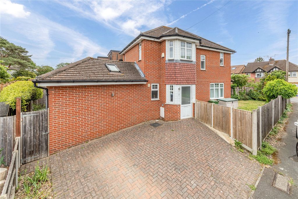 Property photo 1 of 22 Picture No. 34