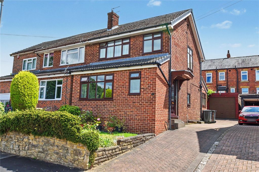 Property photo 1 of 17 Picture No. 11
